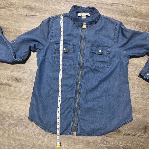 Michael Denim Chambray Zip Front Top Women’s PM - Picture 4 of 16